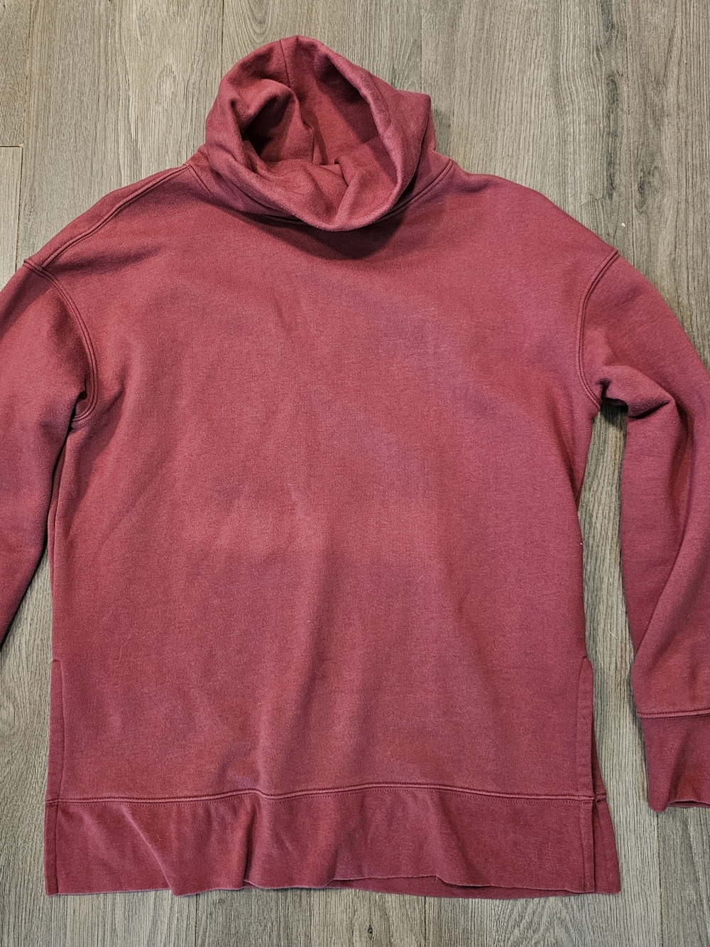 Athleta Womens Red Burgundy Turtleneck Sweater